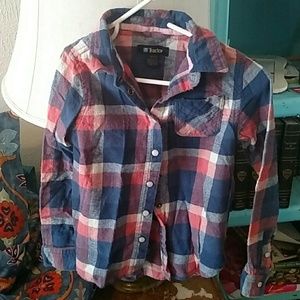Snap down cotton shirt